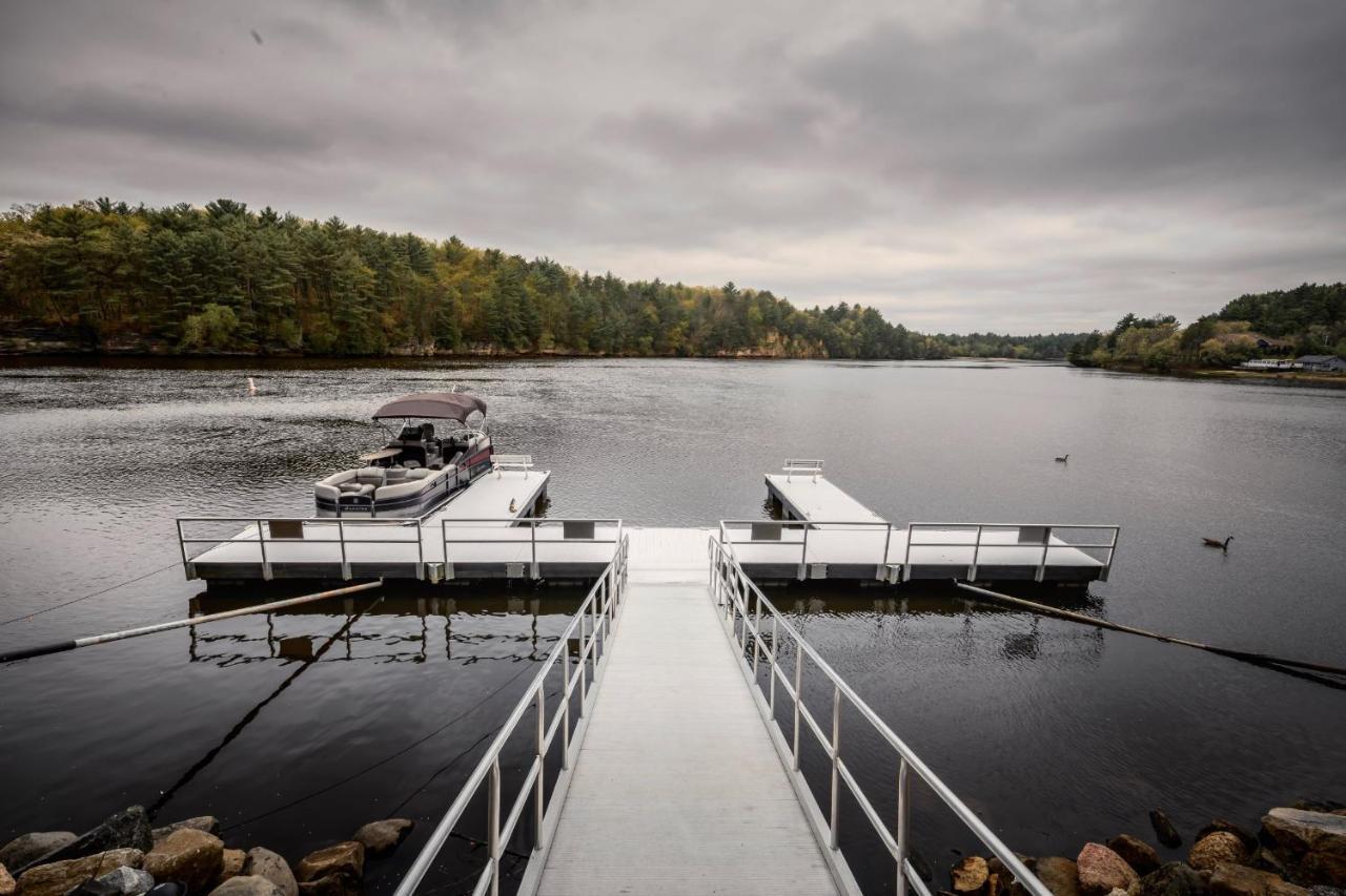 The Vue Boutique Hotel & Boathouse Wisconsin Dells Eksteriør bilde