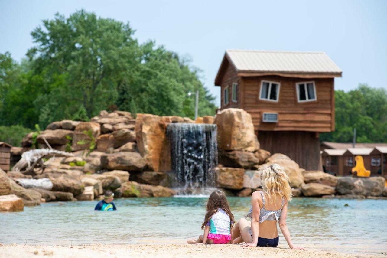 The Vue Boutique Hotel & Boathouse Wisconsin Dells Eksteriør bilde